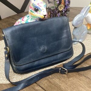 Stylish Blue Leather Crossbody Bag with Flap vintage crossbody Raffaelo Italian